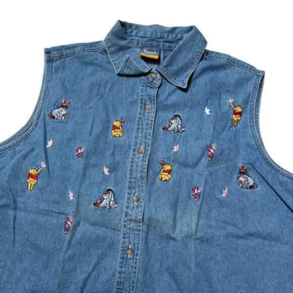 Winnie The Pooh Sleeveless Top Size 18 / 20 W - Picture 2 of 7